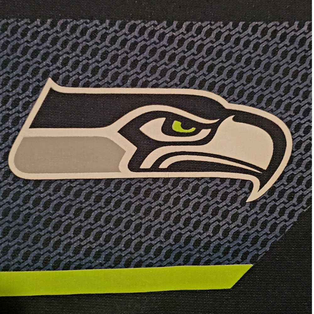 Seattle SEAHAWKS Therma-Fit Nike hooded sweatshirt NEW condition Men's Medium - Picture 6 of 8